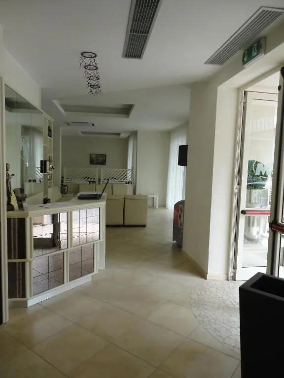 Hotel Miriam Rimini 3*,  Italy