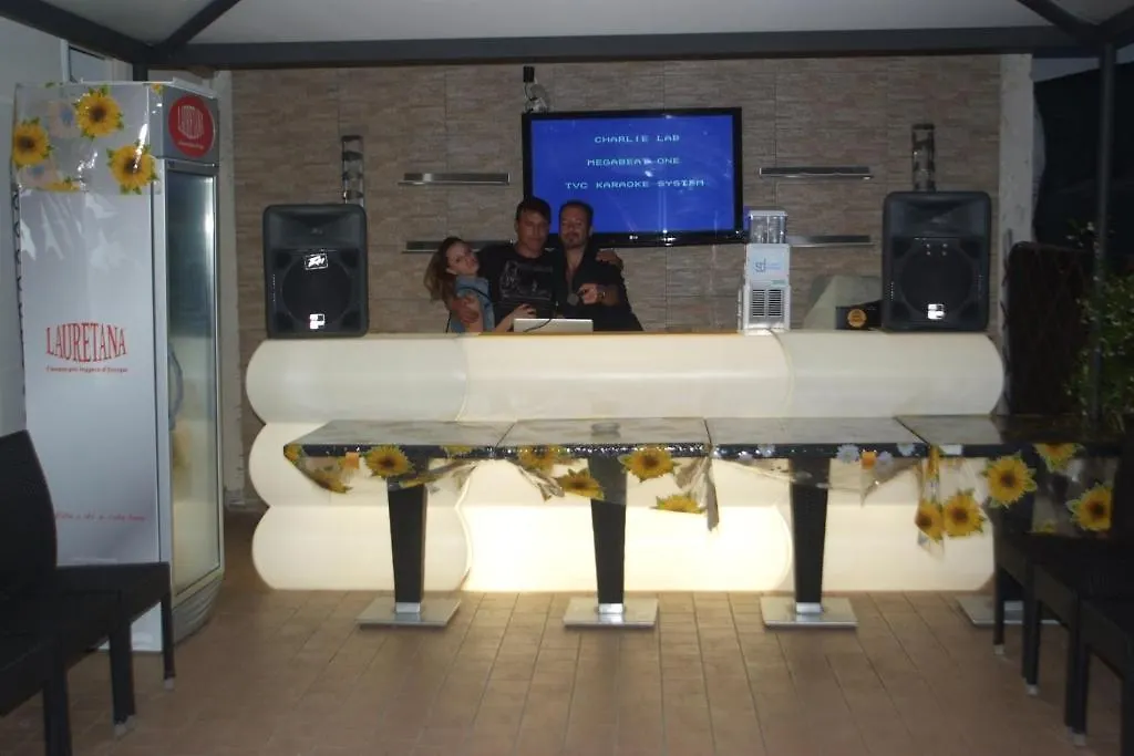Hotel Miriam ريميني 3*,
