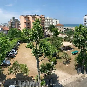 Отель Del Vecchio, Римини